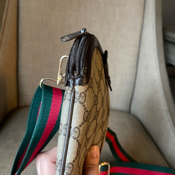 Authenticc Gucci vintage web sherry line crossbodydy bag 904.02.047 (C20001) - Picture 5 of 16